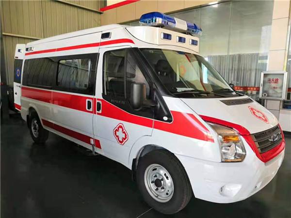 界首市福特V362救护车
